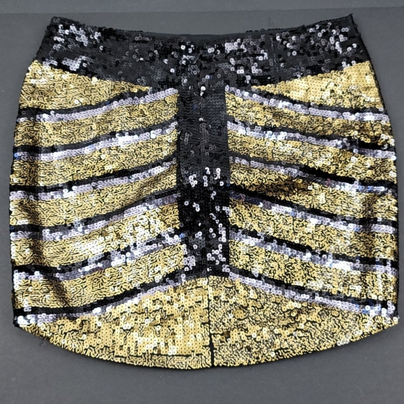 2B Bebe Black/Gold Sequin Striped Mini Skirt - SM - Picture 4 of 4